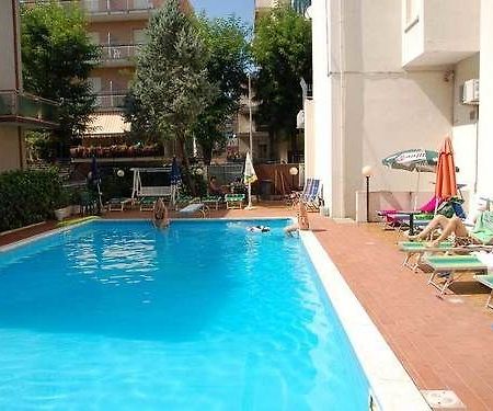 Hotel Costa D'Oro Rimini Exteriör bild